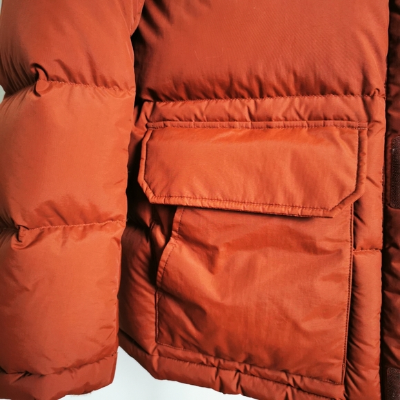 Uniqlo Puffer Jacket sz XS Womens Orange Rust colour duck down Hooded Velcro zip - Picture 8 of 13